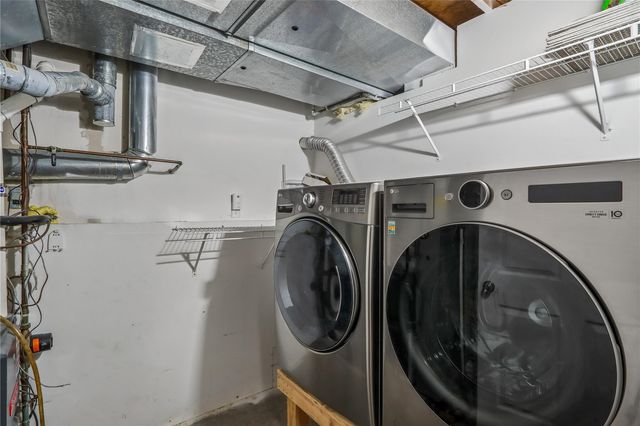 430 Lilac St, Tiffin, IA 52340