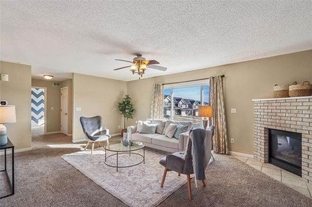 430 Lilac St, Tiffin, IA 52340