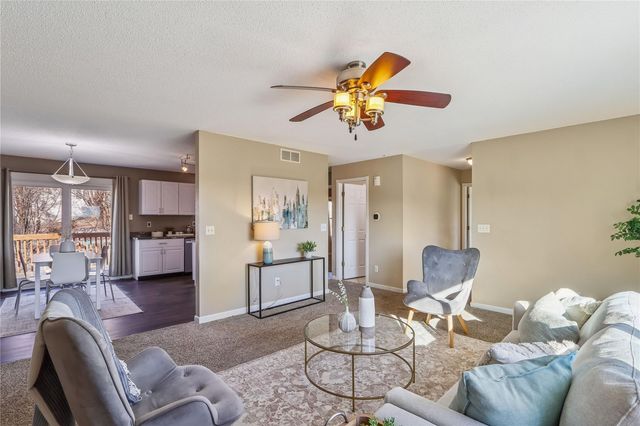 430 Lilac St, Tiffin, IA 52340