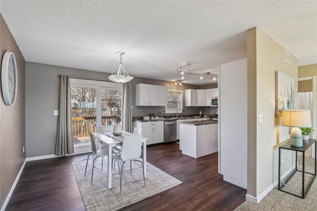 430 Lilac St, Tiffin, IA 52340