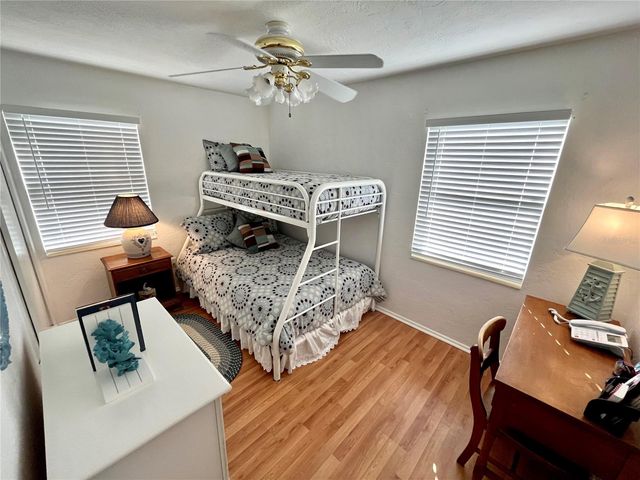 7598 14TH STREET N, St Petersburg, FL 33702