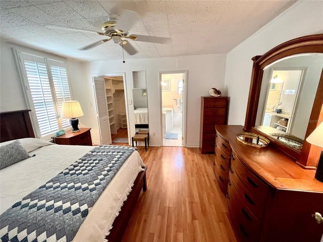 7598 14TH STREET N, St Petersburg, FL 33702