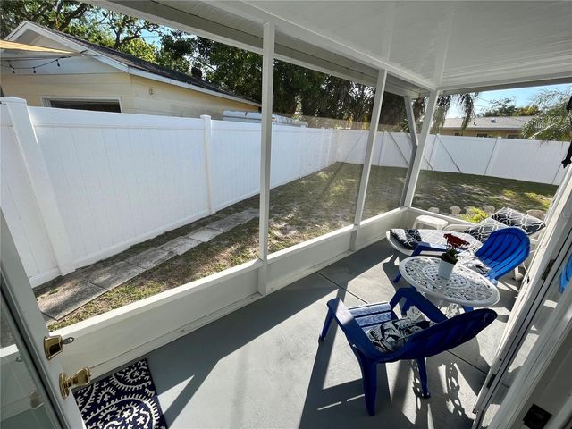 7598 14TH STREET N, St Petersburg, FL 33702