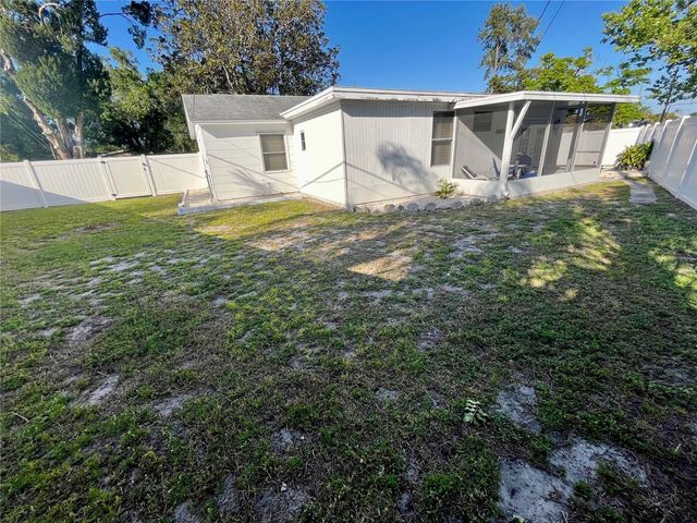 7598 14TH STREET N, St Petersburg, FL 33702