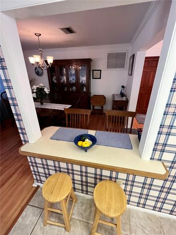 7598 14TH STREET N, St Petersburg, FL 33702