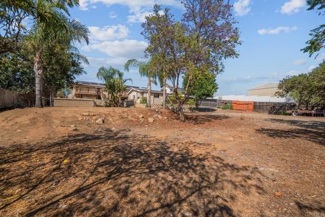 1661 Pepper Dr, El Cajon, CA 92021