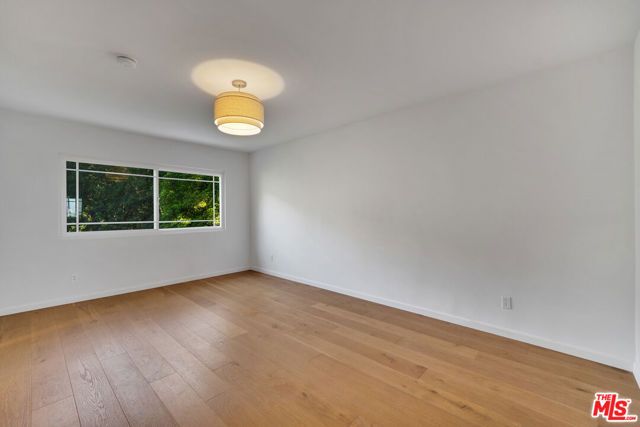 1758 CLEAR VIEW Drive, Beverly Hills, CA 90210