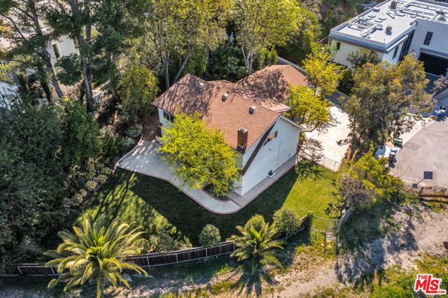 1758 CLEAR VIEW Drive, Beverly Hills, CA 90210