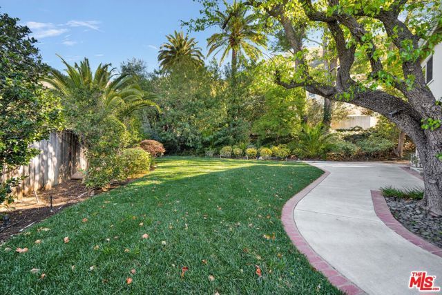 1758 CLEAR VIEW Drive, Beverly Hills, CA 90210