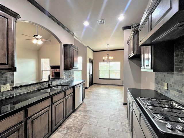 3205 NW 188th Terrace, Edmond, OK 73012