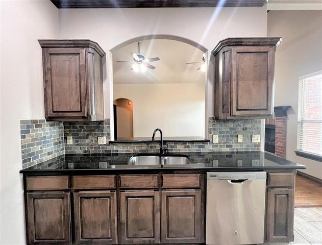 3205 NW 188th Terrace, Edmond, OK 73012