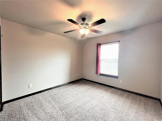 3205 NW 188th Terrace, Edmond, OK 73012