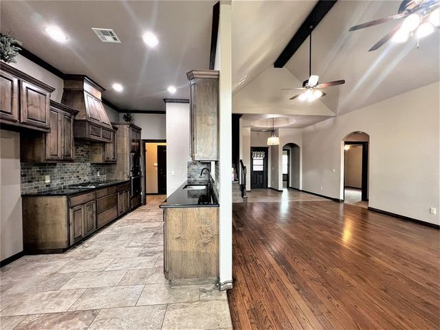 3205 NW 188th Terrace, Edmond, OK 73012