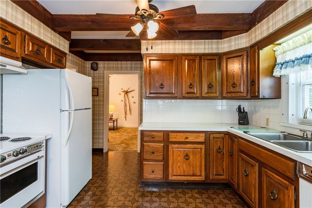 211 E Bruce Avenue, Dayton, OH 45405