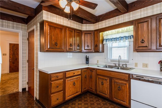 211 E Bruce Avenue, Dayton, OH 45405
