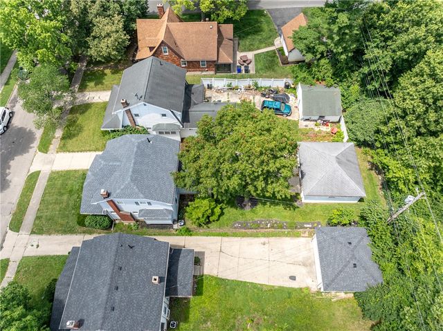 211 E Bruce Avenue, Dayton, OH 45405
