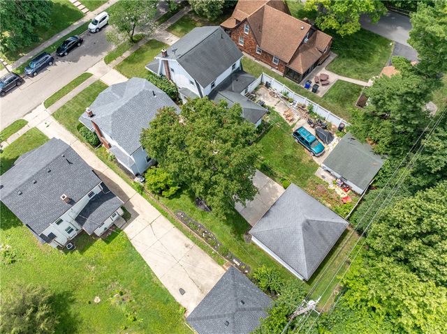 211 E Bruce Avenue, Dayton, OH 45405