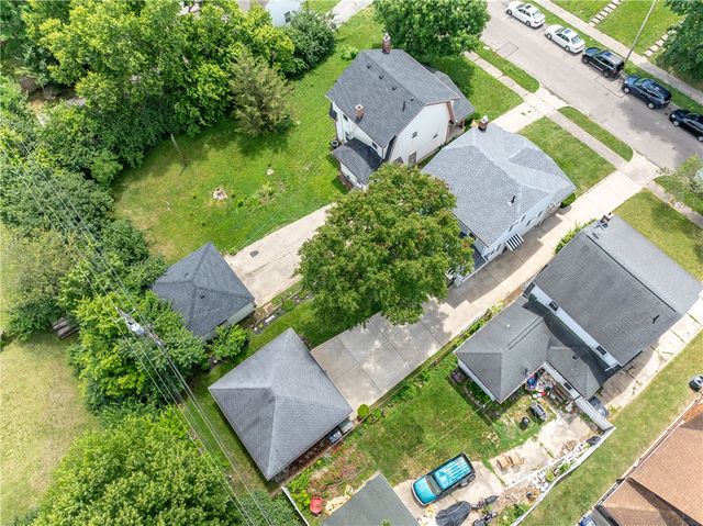 211 E Bruce Avenue, Dayton, OH 45405
