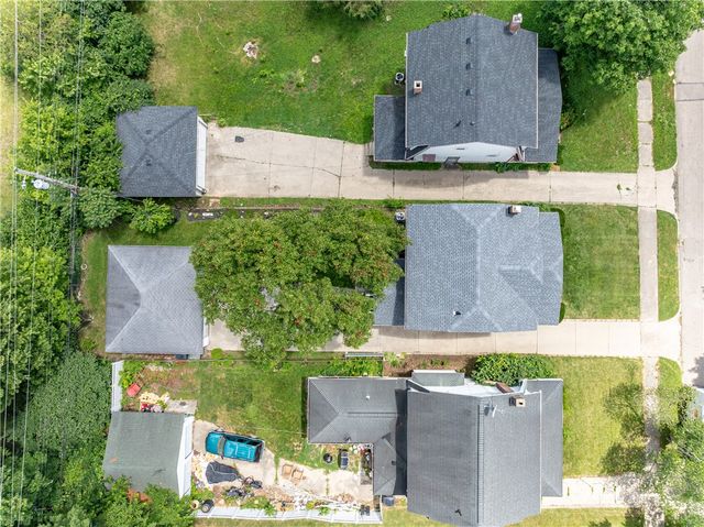 211 E Bruce Avenue, Dayton, OH 45405