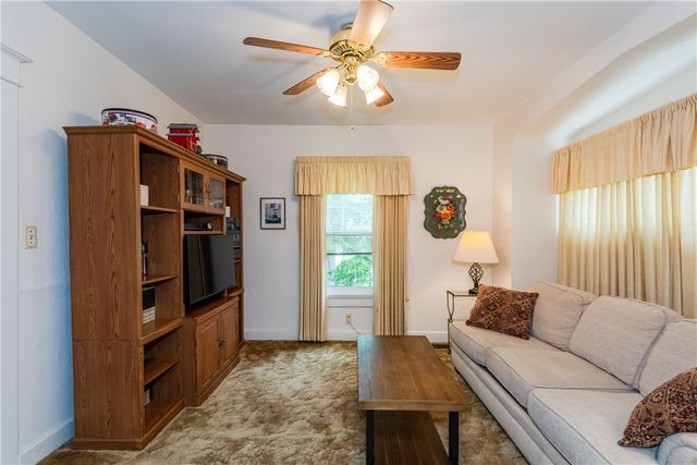 211 E Bruce Avenue, Dayton, OH 45405