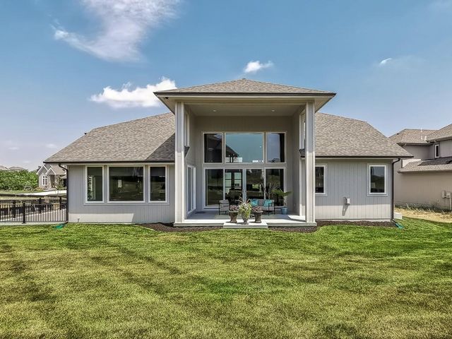 7924 Noble Street, Shawnee, KS 66220