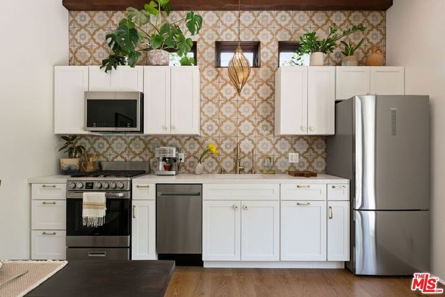 4220 Lincoln Avenue, Culver City, CA 90232