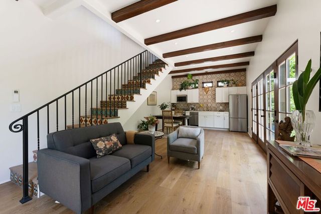 4220 Lincoln Avenue, Culver City, CA 90232