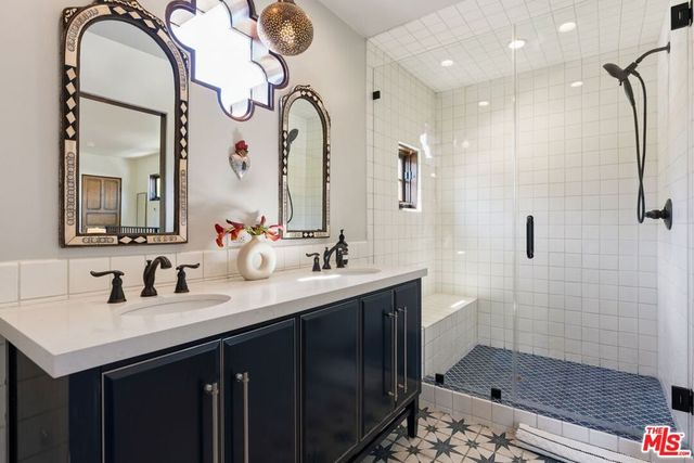 4220 Lincoln Avenue, Culver City, CA 90232