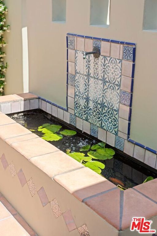 Image 22 of property listing at 4220 Lincoln Avenue, Culver City, CA 90232