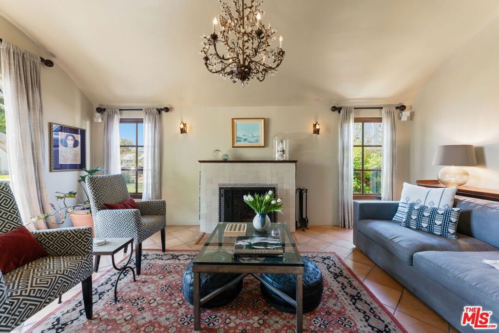 Image 5 of property listing at 4220 Lincoln Avenue, Culver City, CA 90232