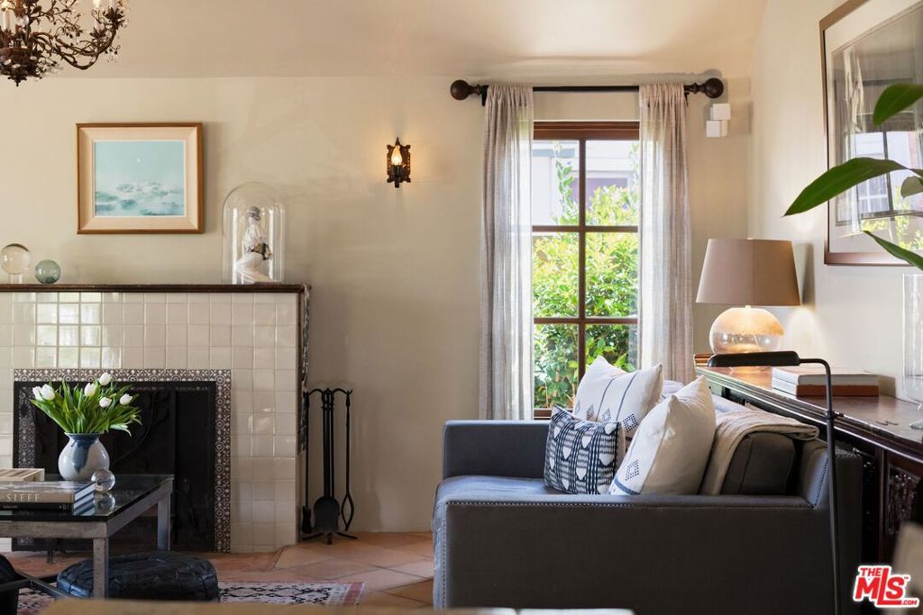 Image 6 of property listing at 4220 Lincoln Avenue, Culver City, CA 90232