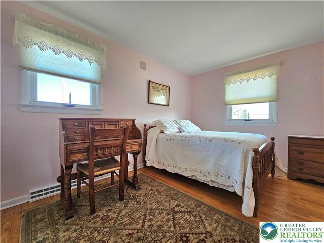 1948 Belleview Drive, Whitehall Twp, PA 18052