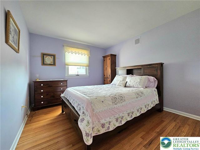 1948 Belleview Drive, Whitehall Twp, PA 18052