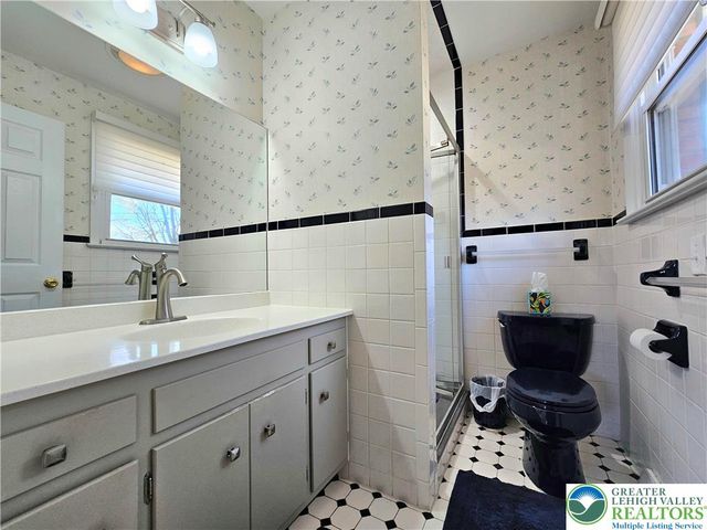 1948 Belleview Drive, Whitehall Twp, PA 18052