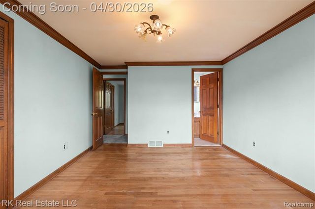 52489 Butternut Drive, Shelby Twp, MI 48316