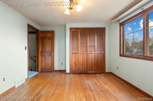 52489 Butternut Drive, Shelby Twp, MI 48316