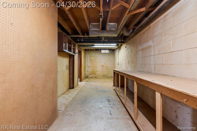 52489 Butternut Drive, Shelby Twp, MI 48316