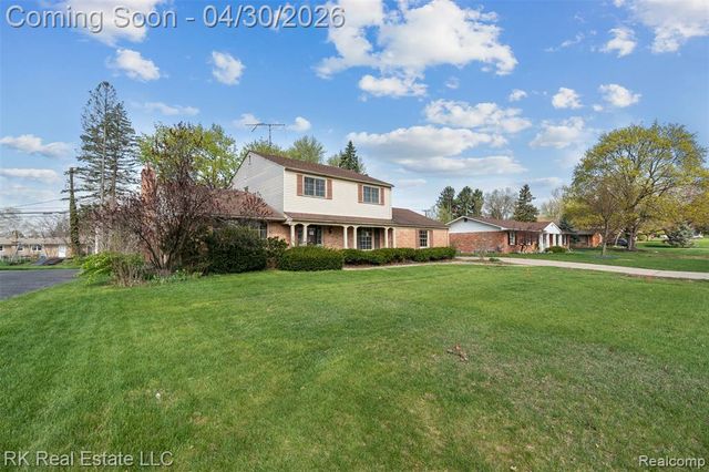 52489 Butternut Drive, Shelby Twp, MI 48316