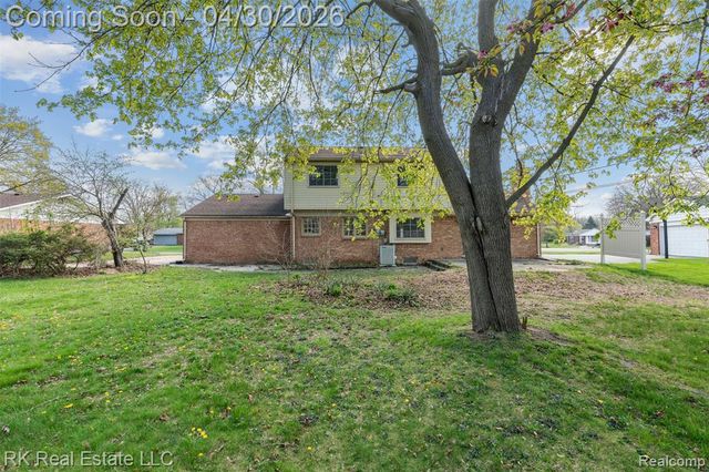 52489 Butternut Drive, Shelby Twp, MI 48316