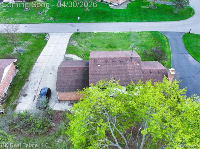 52489 Butternut Drive, Shelby Twp, MI 48316