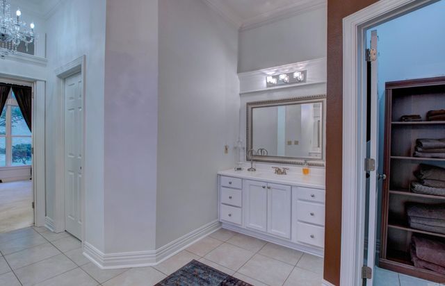 18 Jacob Place, Little Rock, AR 72211