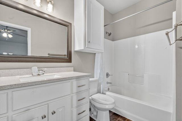 623 N Elkhart Avenue, A, Lubbock, TX 79416