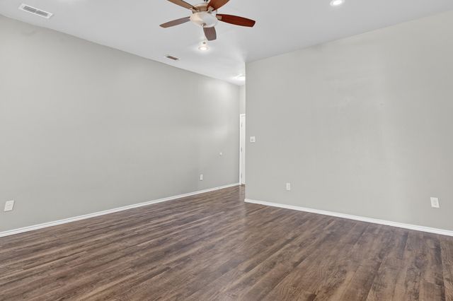 623 N Elkhart Avenue, A, Lubbock, TX 79416