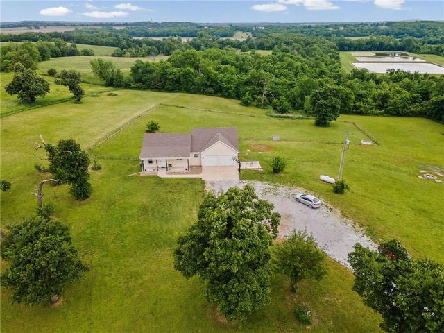 20128 Linwood Road, Linwood, KS 66052