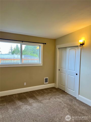 140 Newell Avenue, Westport, WA 98595