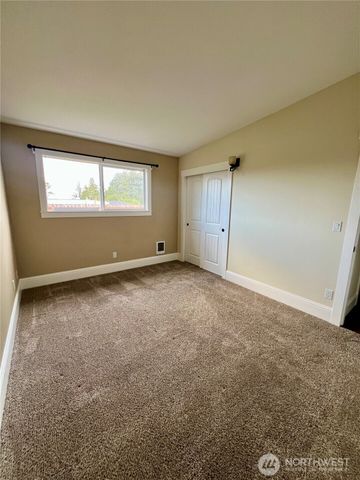 140 Newell Avenue, Westport, WA 98595