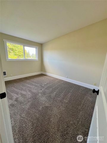 140 Newell Avenue, Westport, WA 98595