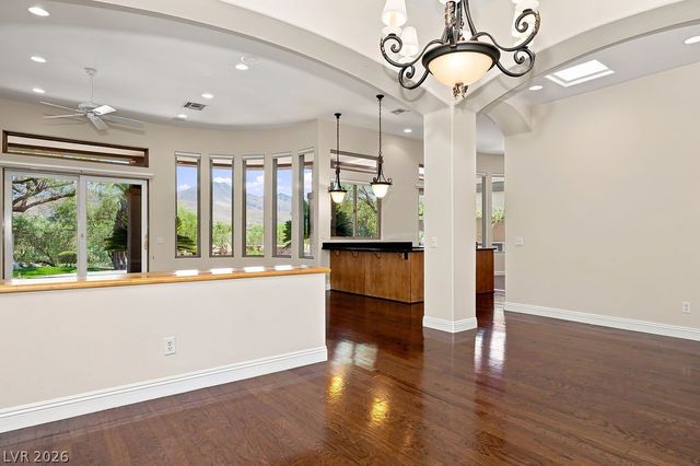6 Old Marsh Court, Henderson, NV 89052