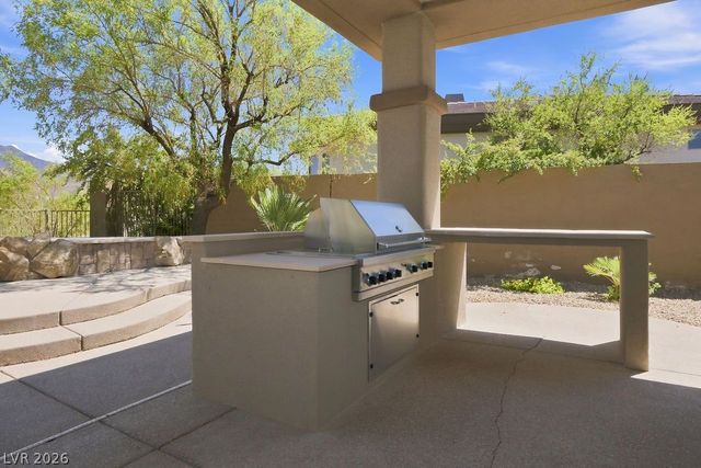 6 Old Marsh Court, Henderson, NV 89052