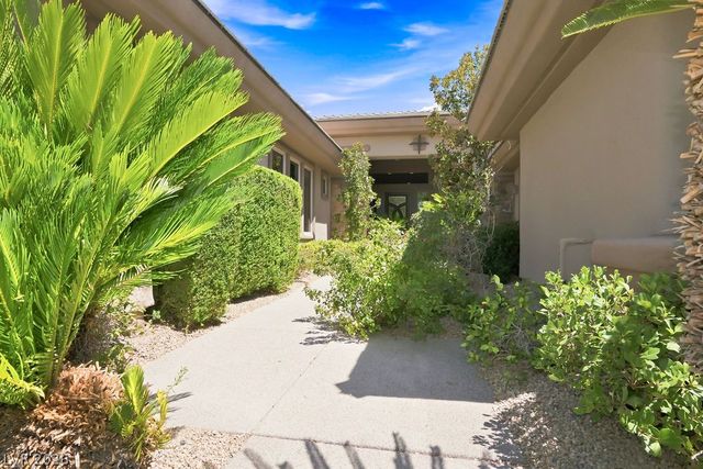 6 Old Marsh Court, Henderson, NV 89052